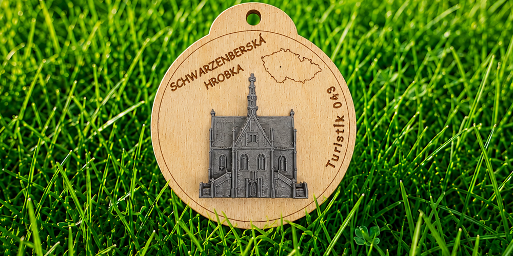 043 Schwarzenberská hrobka - bříza